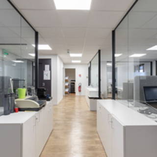 Bureau privé 80 m² 18 postes Coworking Rue Jadin Paris 75017 - photo 1